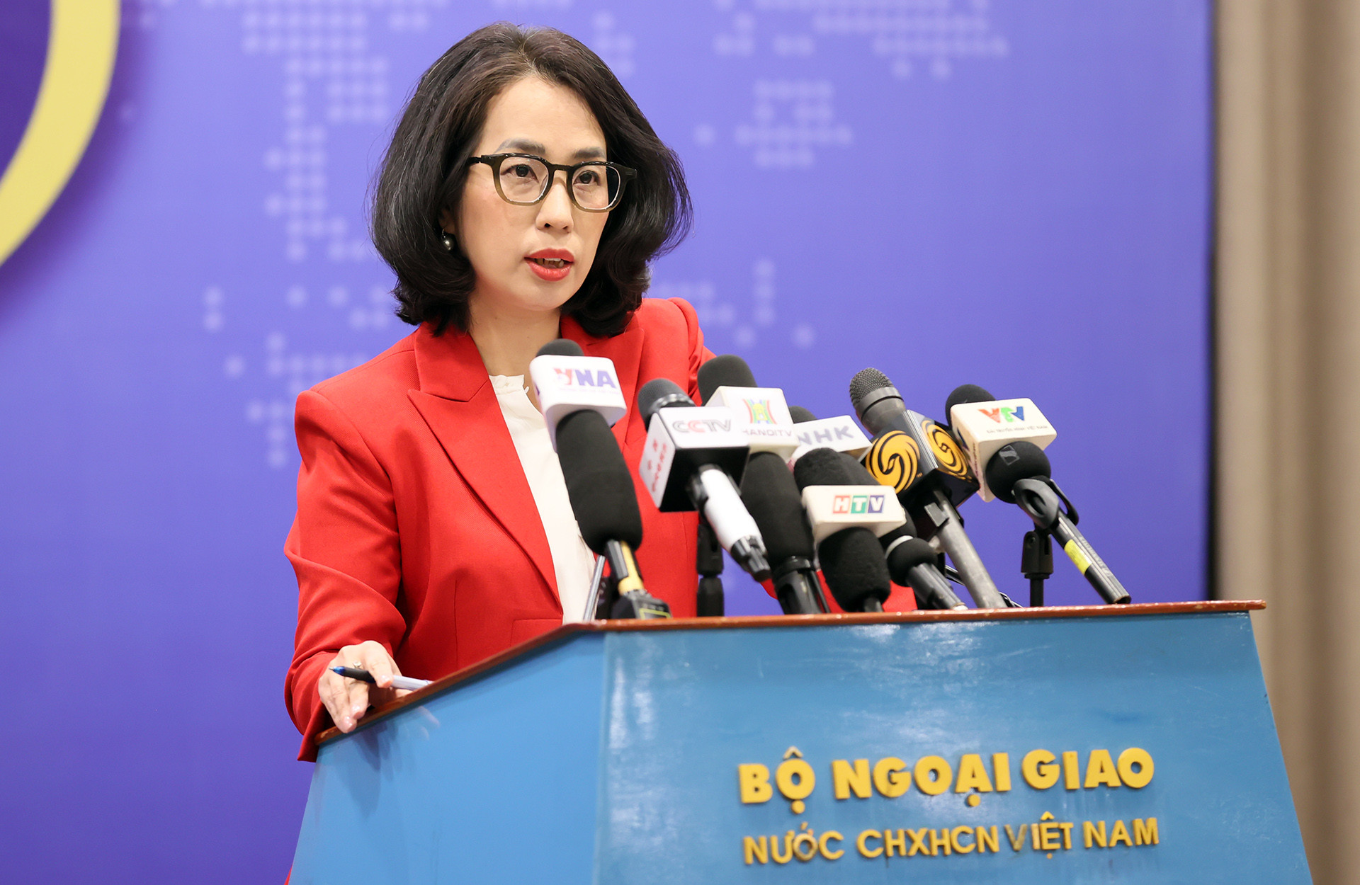 1 Phạm Thu Hằng _I0238.jpg