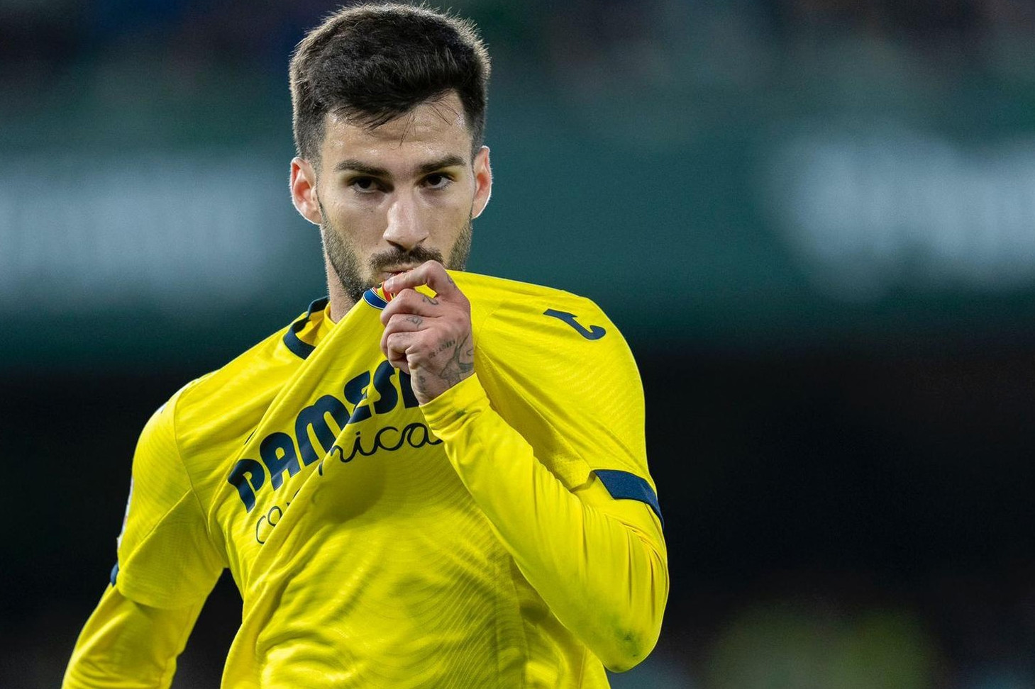 Tin tức về chuyển nhượng 24/4: MU lấy Alex Baena, Chelsea ký Huijsen