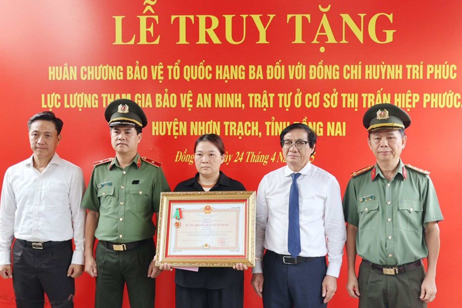 huan chuong.jpg