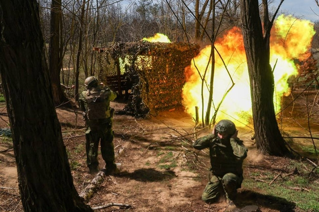 Nga cảnh báo Thế chiến thứ 3, hàng chục UAV Ukraine tấn công Crưm trong đêm