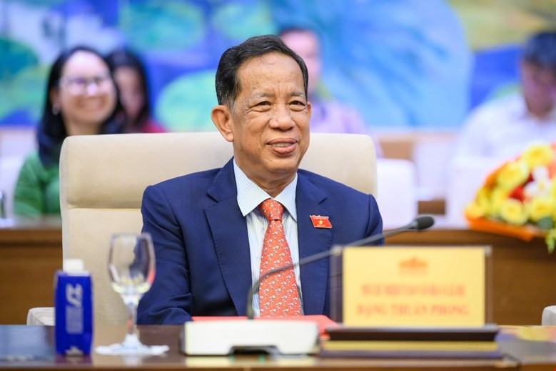 Phó chủ nhiệm Ủy ban Quốc hội xin hưu nghỉ trước tuổi