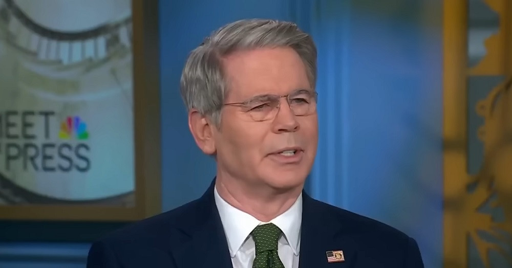 Tỷ phú Elon Musk và Bộ trưởng Tài chính Mỹ tranh cãi nảy lửa tại Nhà Trắng: Những điều bạn cần biết