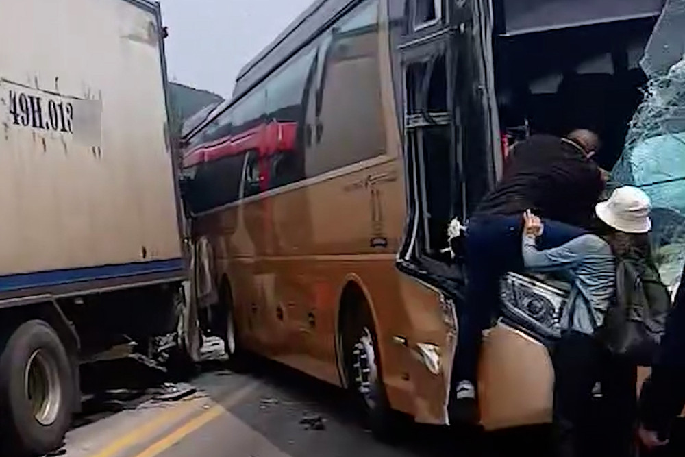 tai nan lien hoan 1.jpg