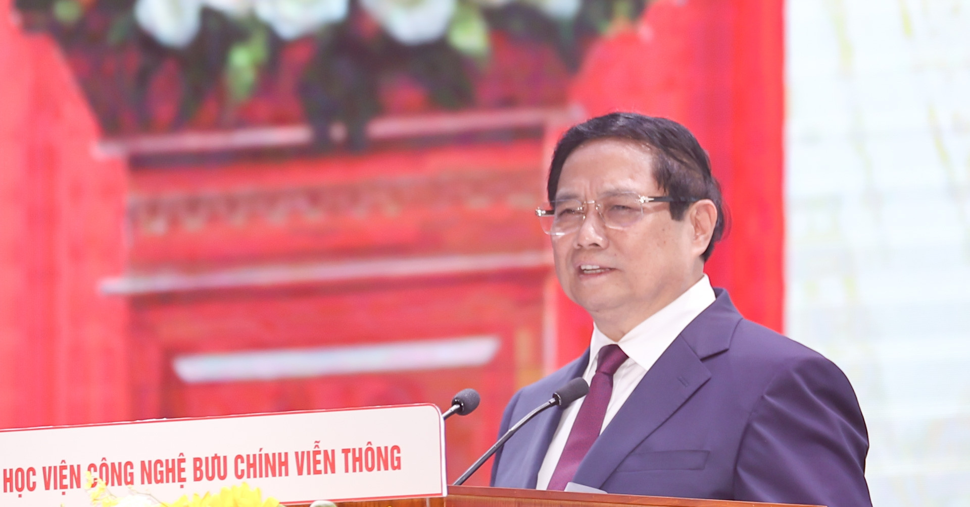 Thủ tướng phát động phong trào thi đua đổi mới sáng tạo và chuyển đổi số