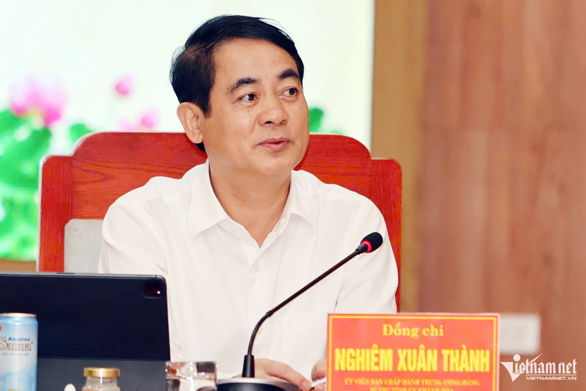 W-Bi thu Tinh uy Nghiem Xuan Thanh 1.jpg