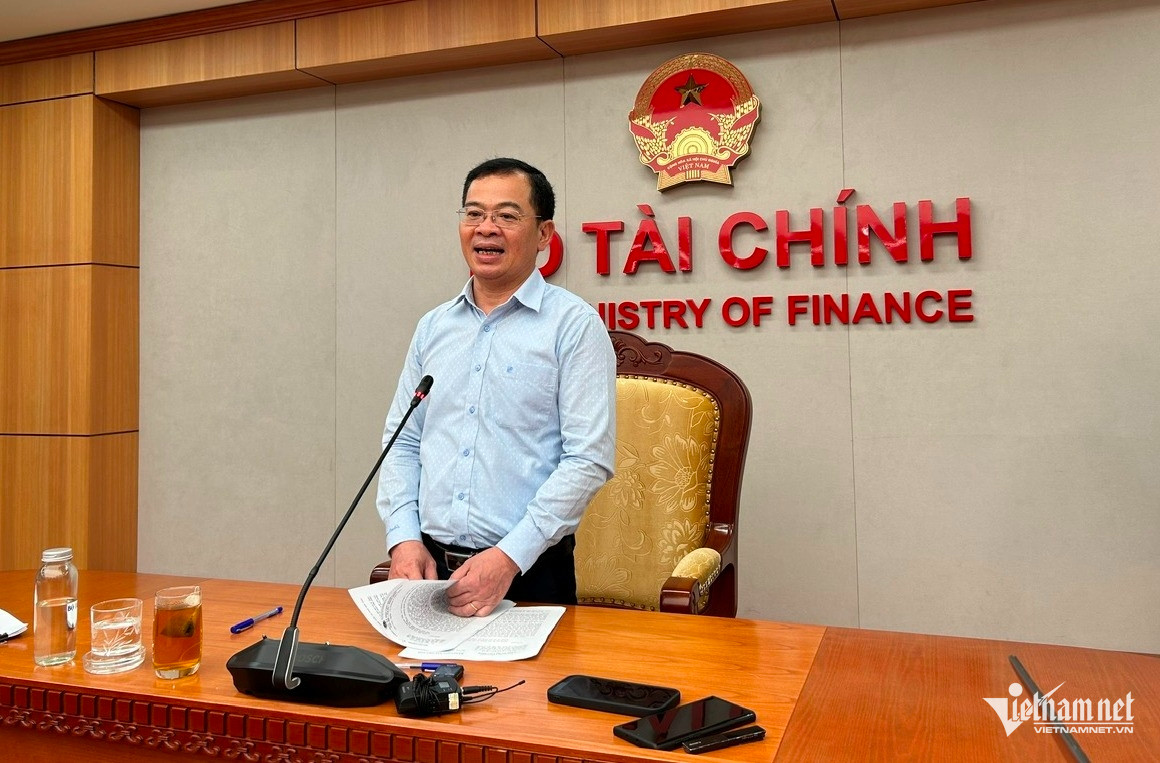 W-Cuc truong Cuc Cong san.jpg