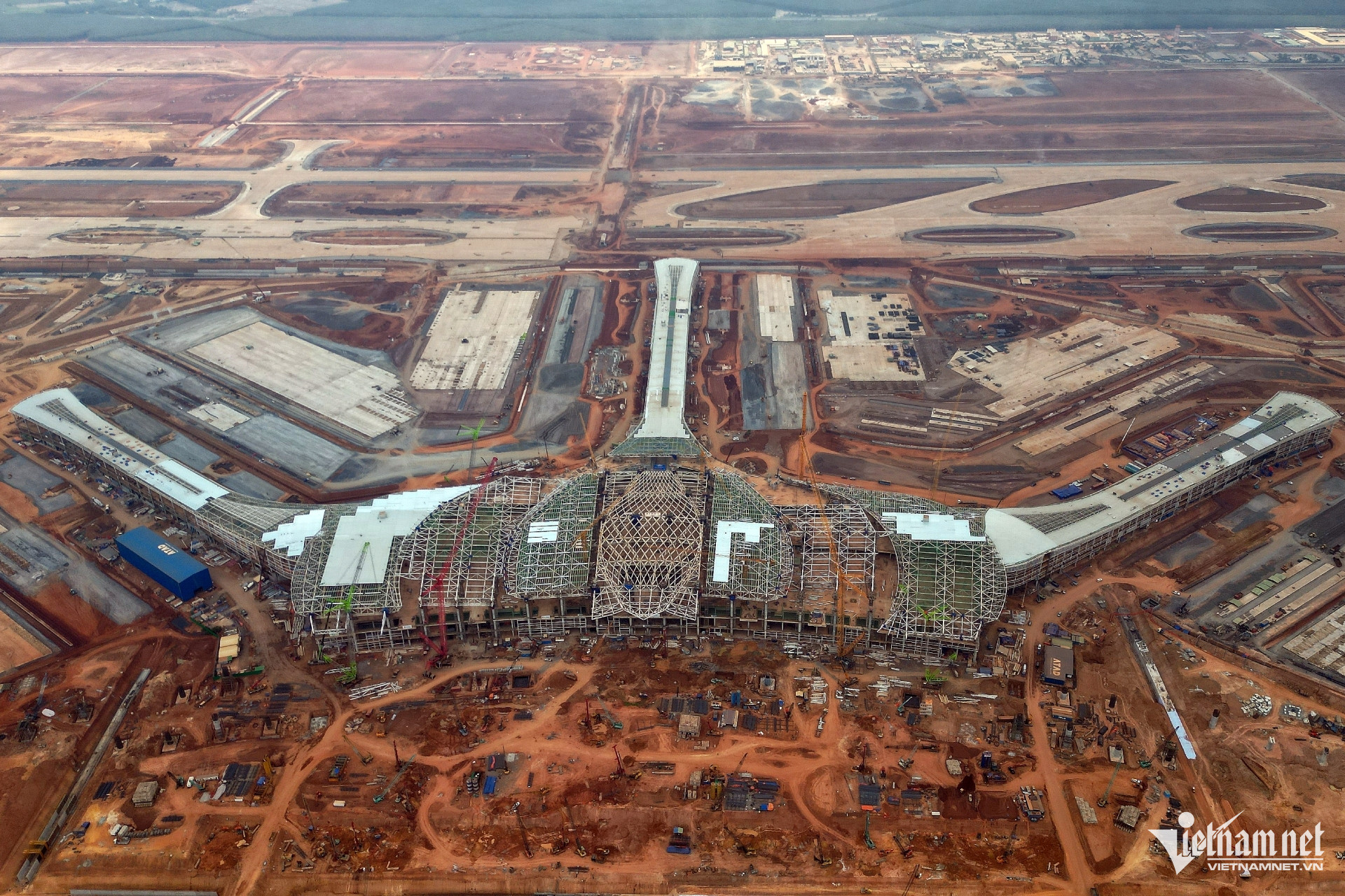 W-san bay long thanh11.jpg