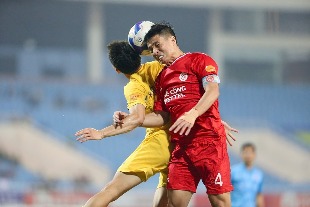 Bảng xếp hạng V-League 2024/25 - Vòng 20 mới nhất: Hấp dẫn cuộc đua vô địch