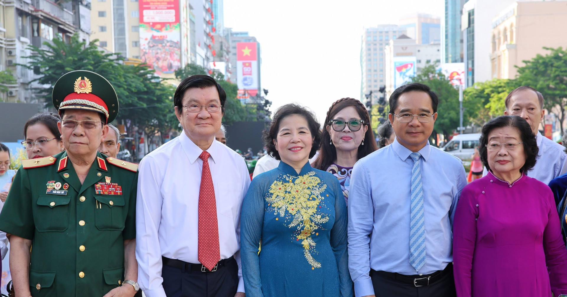 CEO Vinamilk được vinh danh cá nhân tiêu biểu của TP.HCM