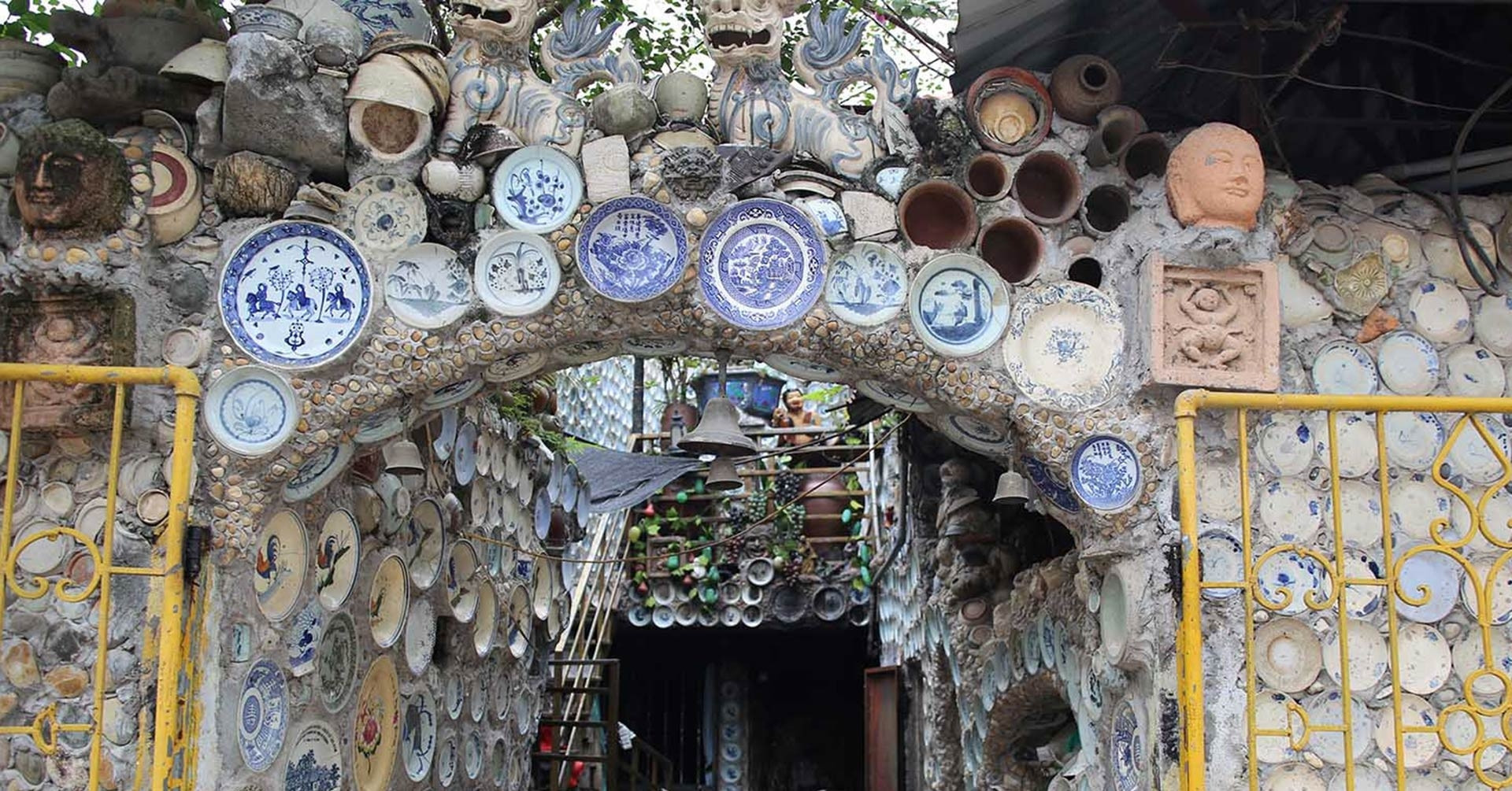 Những ngôi nhà "độc và dị" nhất Việt Nam, kỳ quái "ngôi nhà điên" ở Đà Lạt