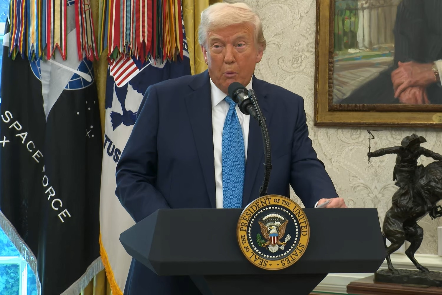 Ông Trump bác tuyên bố của Trung Quốc về đàm phán thuế quan