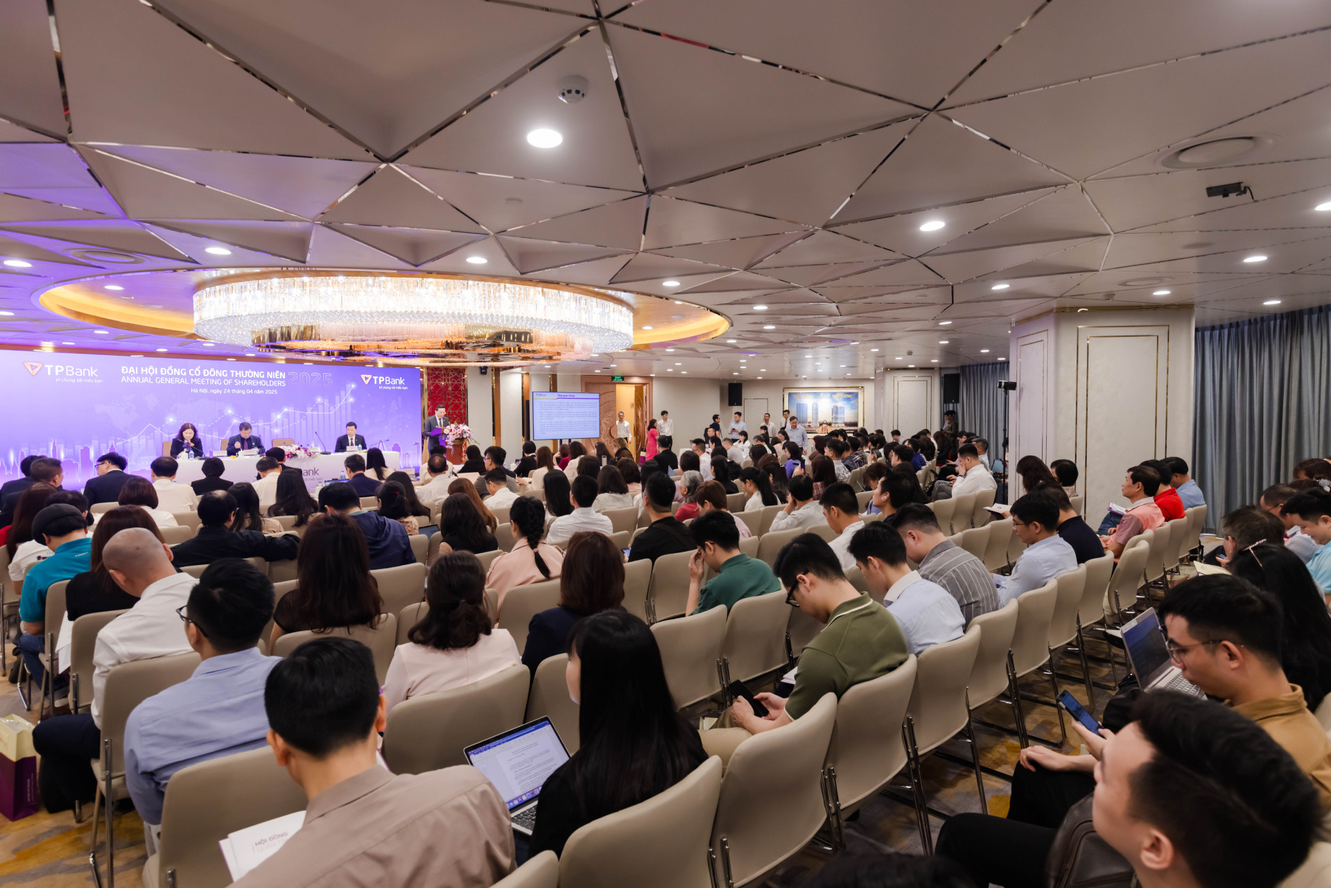 TPBan 10 (1) (1).jpg