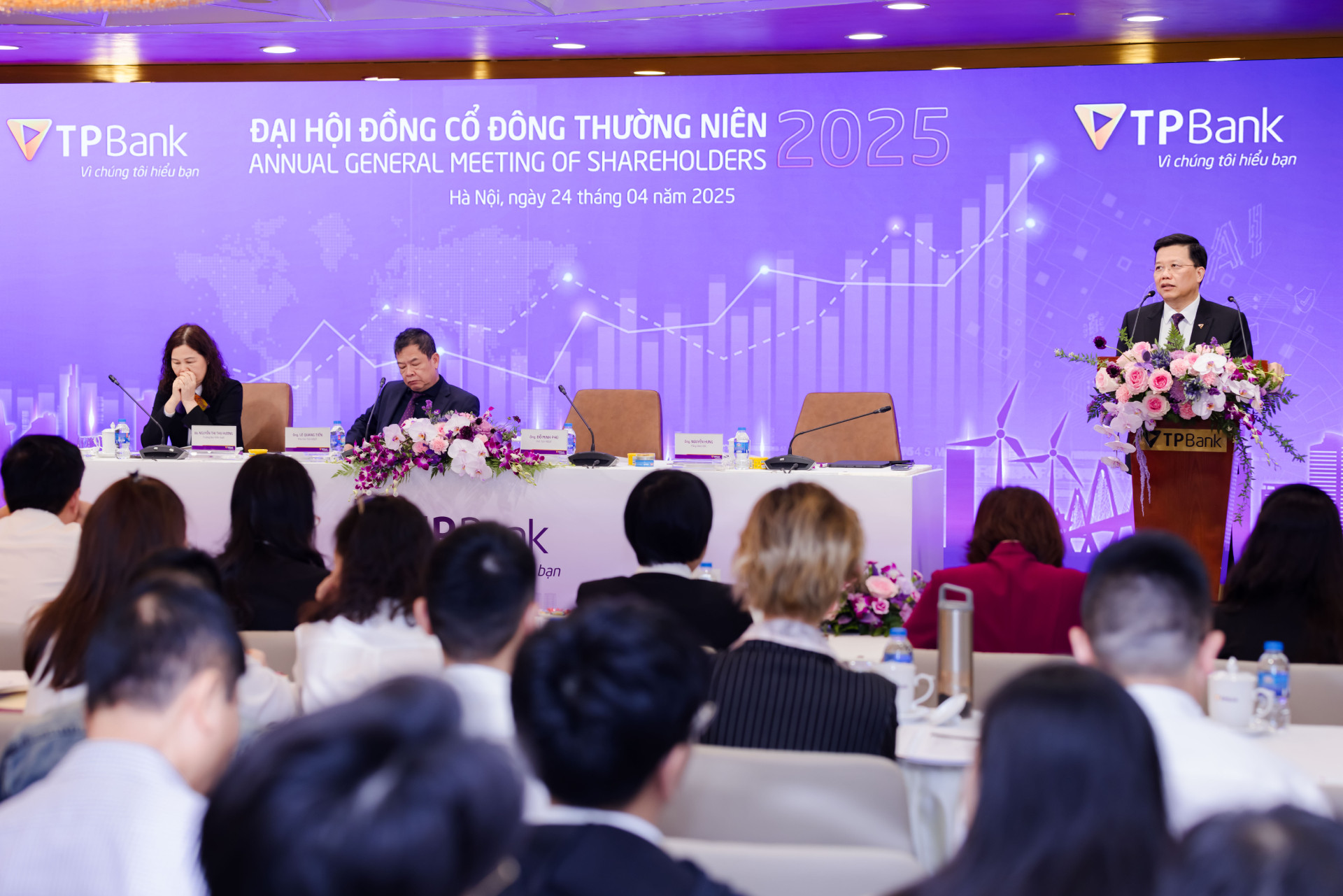 TPBANK 37 (1) (1).jpg