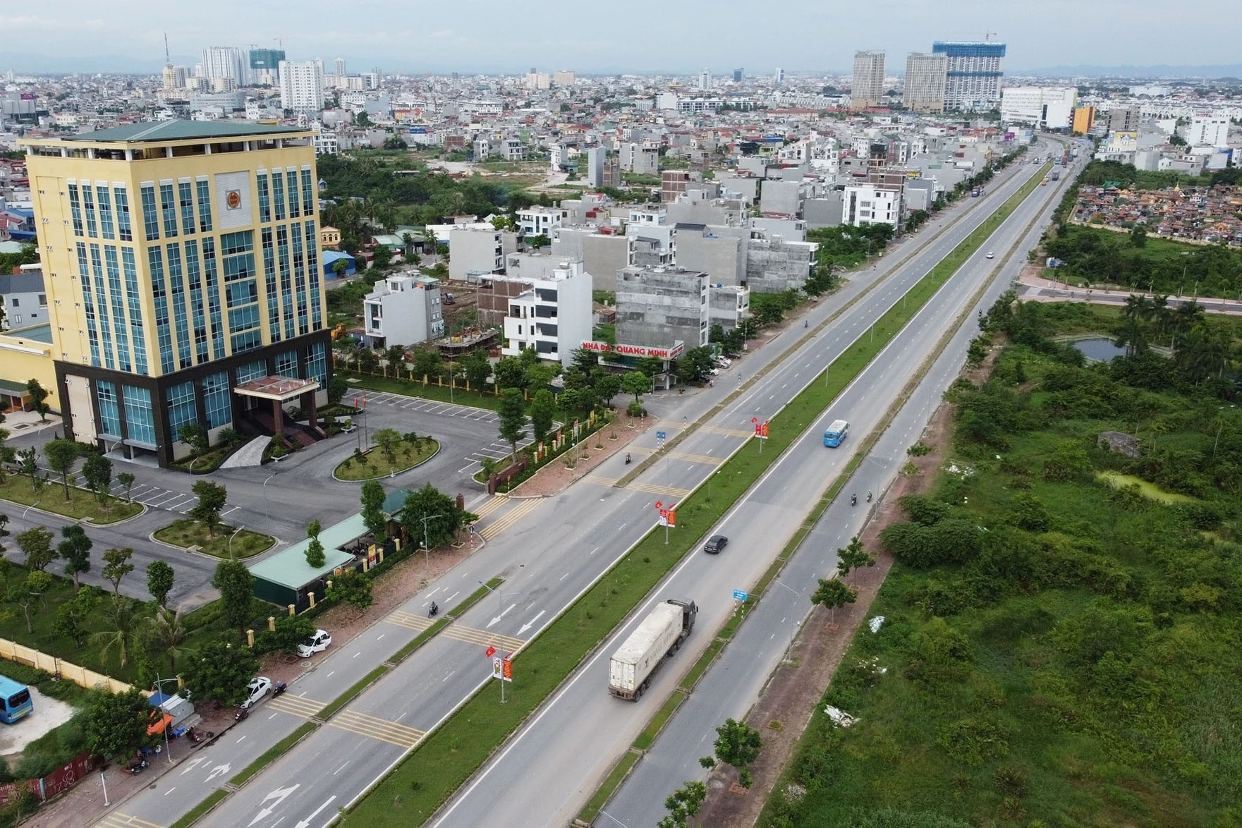 Xây tuyến đường bộ 6 làn tốc độ cao, Hải Dương đi Hải Phòng chỉ còn 40 phút