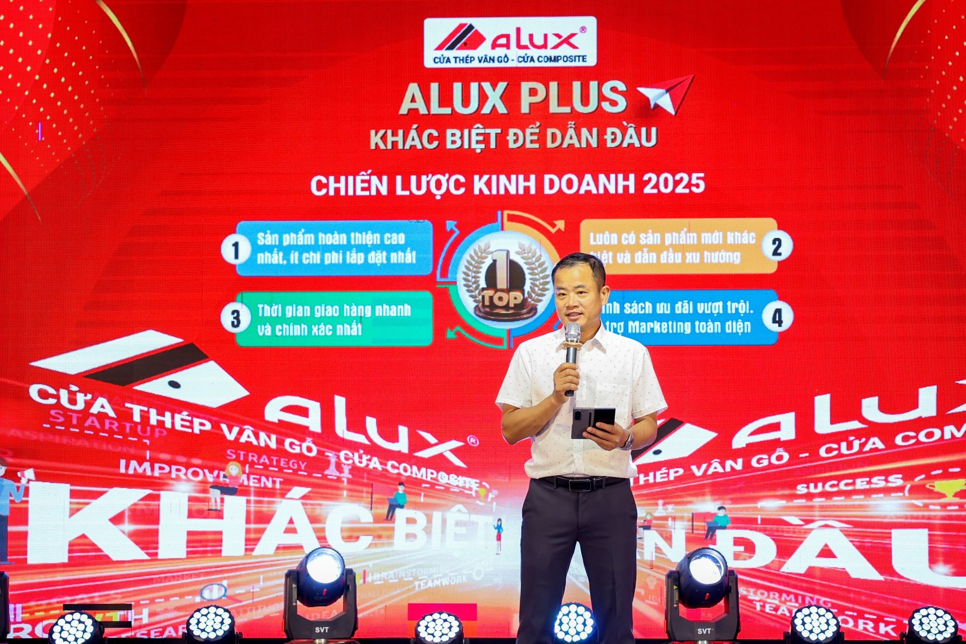 Alumax Việt Nam ra mắt dòng cửa thép vân gỗ thế hệ mới Alux Plus