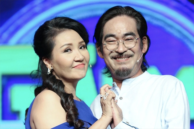 Diễn viên Ngân Quỳnh tuổi 59 đắt show, được chồng cưng chiều hết mực