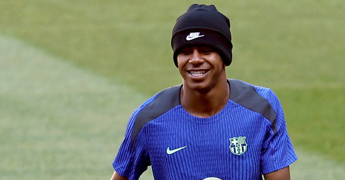 Lamine Yamal nhuộm tóc, cùng Barca đe dọa Real Madrid