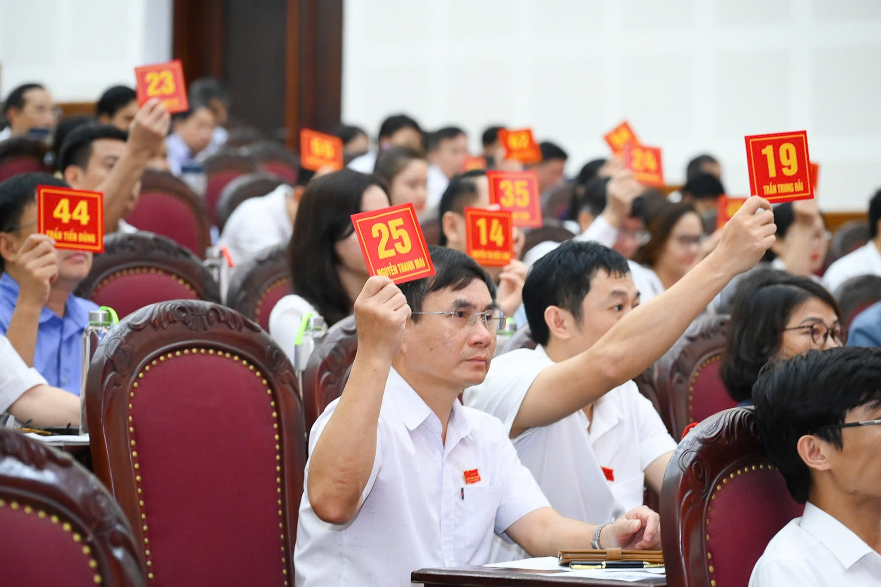 Nghệ An chỉ đạo không đặt tên xã, phường mới có gắn số La Mã