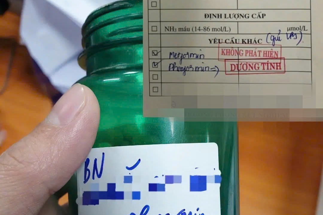 Nữ bệnh nhân nguy kịch sau uống thuốc mua trên mạng