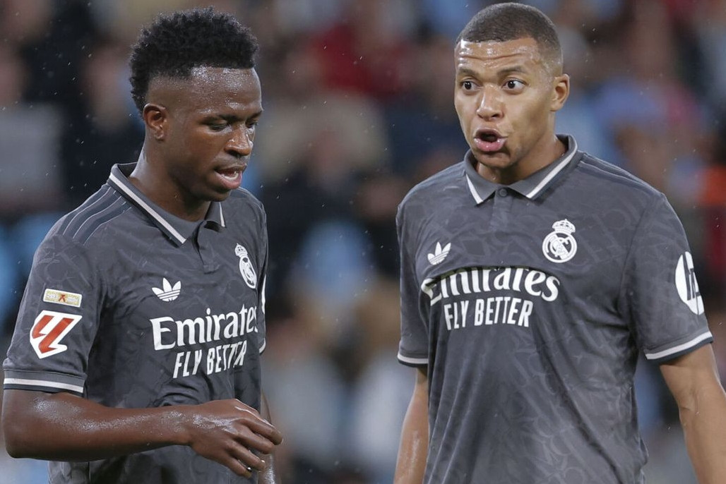 Siêu kinh điển Real Madrid đấu Barca: Mbappe xung đột Vinicius