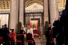 Vì sao Đức Giáo hoàng Francis không yên nghỉ bên trong Vatican?