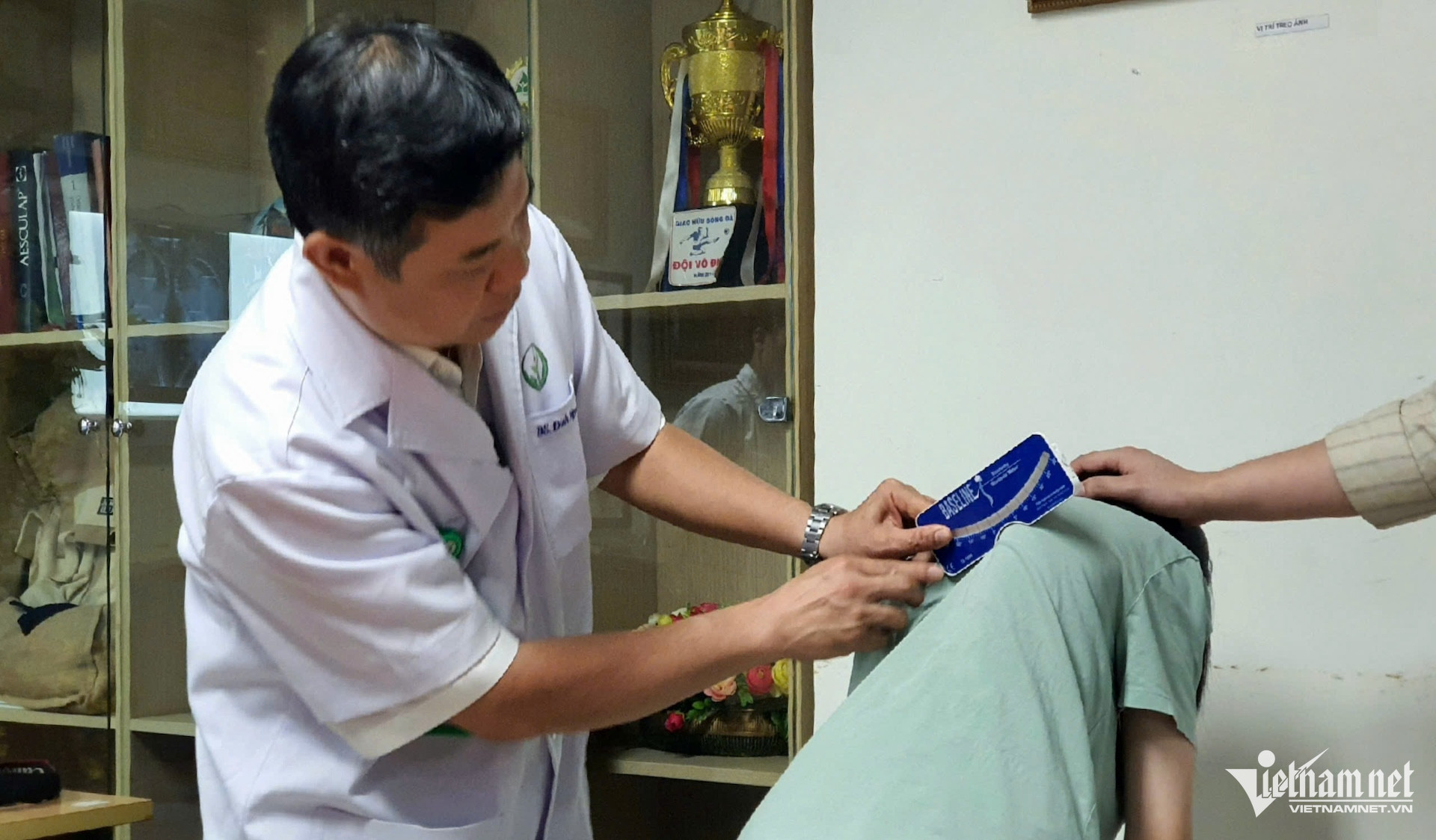 W-cong veo cot song.jpg