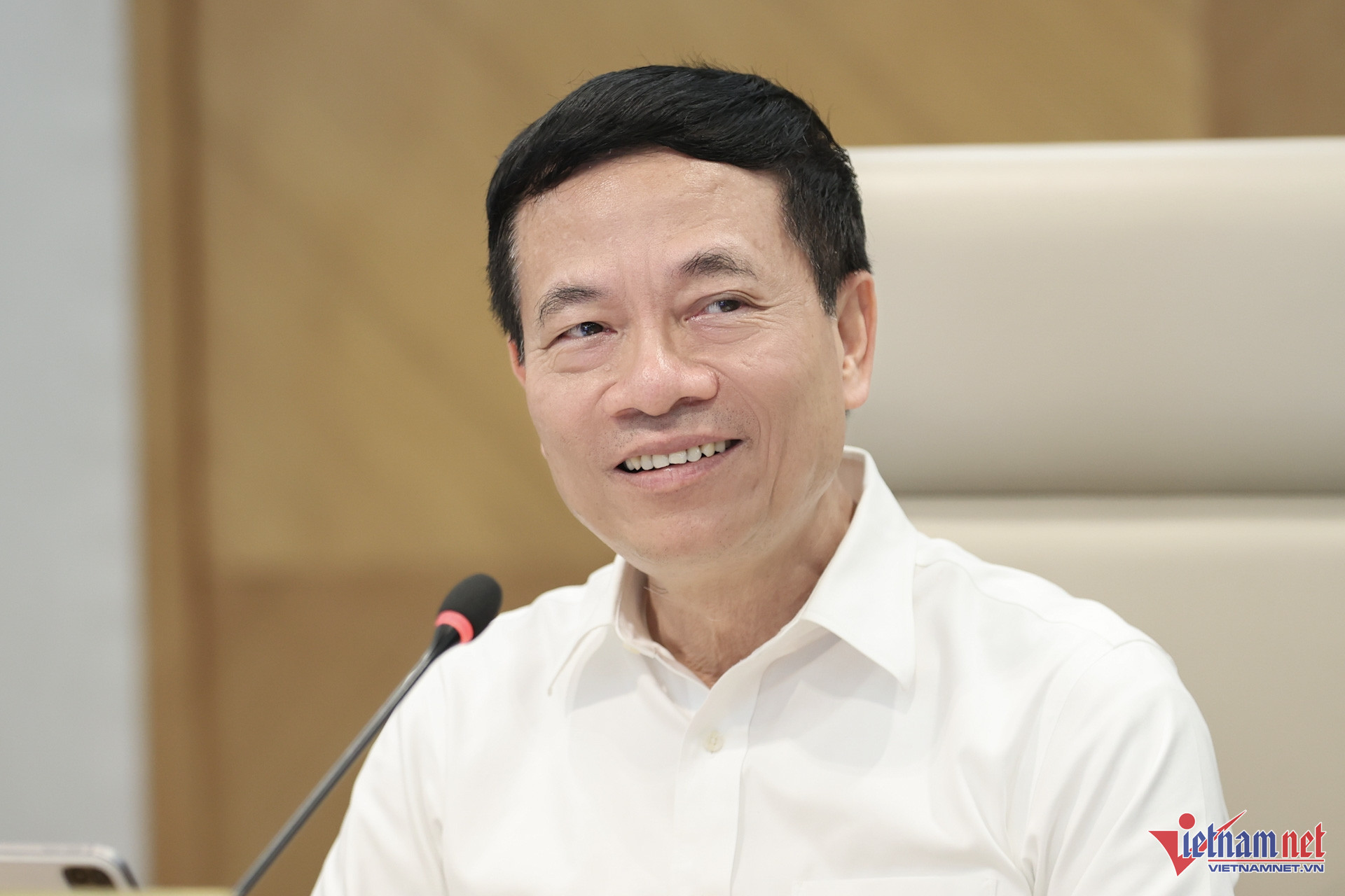 W-giao ban quan ly nha nuoc Bo KH&CN thang 4 .jpg