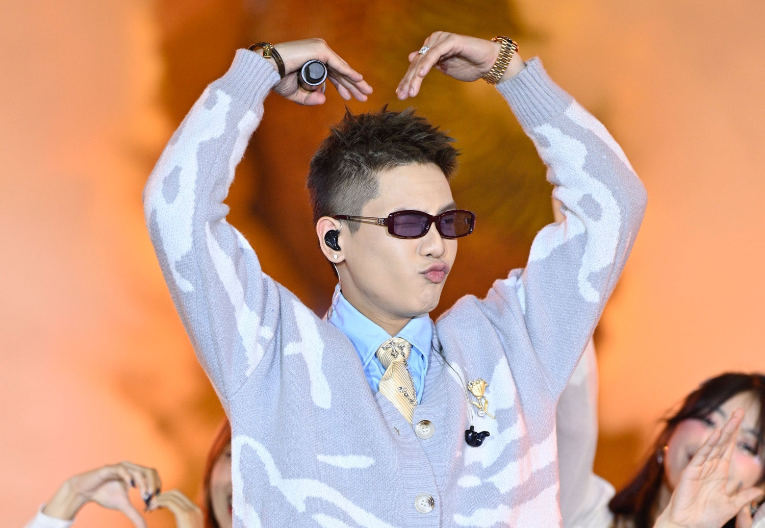 &amp;apos;Anh trai&amp;apos; Quân A.P, Captain Boy khuấy đảo đại nhạc hội