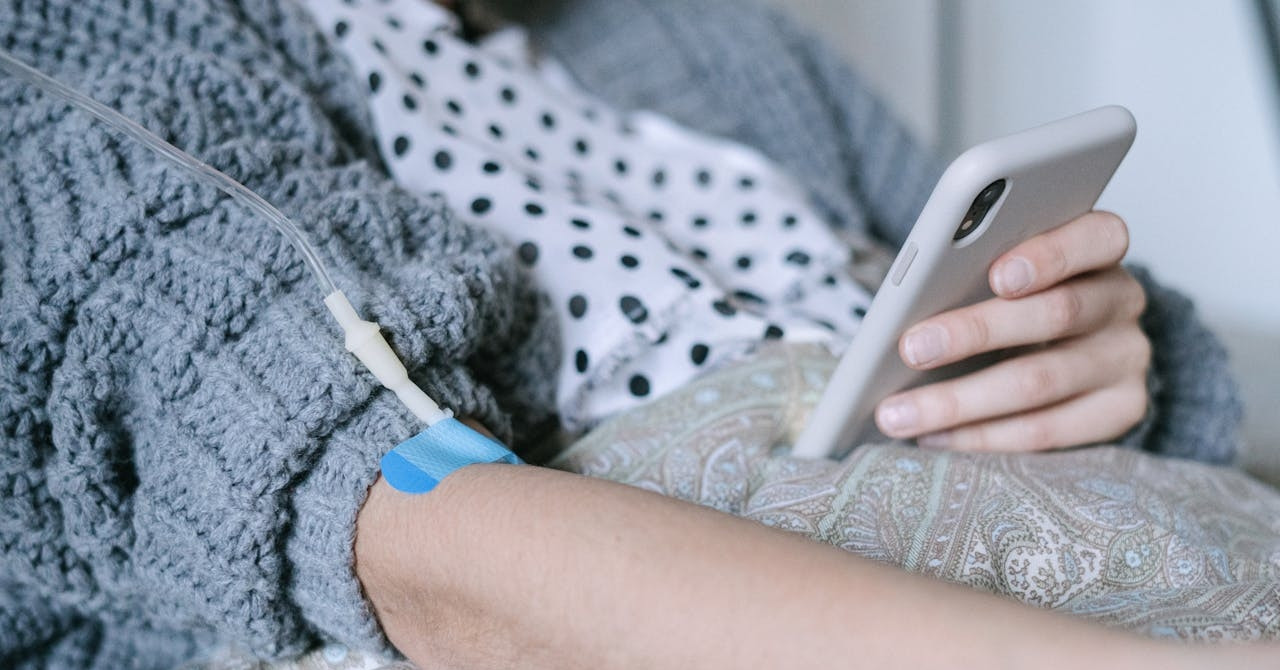 Một nguyên nhân khiến cha và con gái mắc ung thư gan, mẹ bị xơ gan