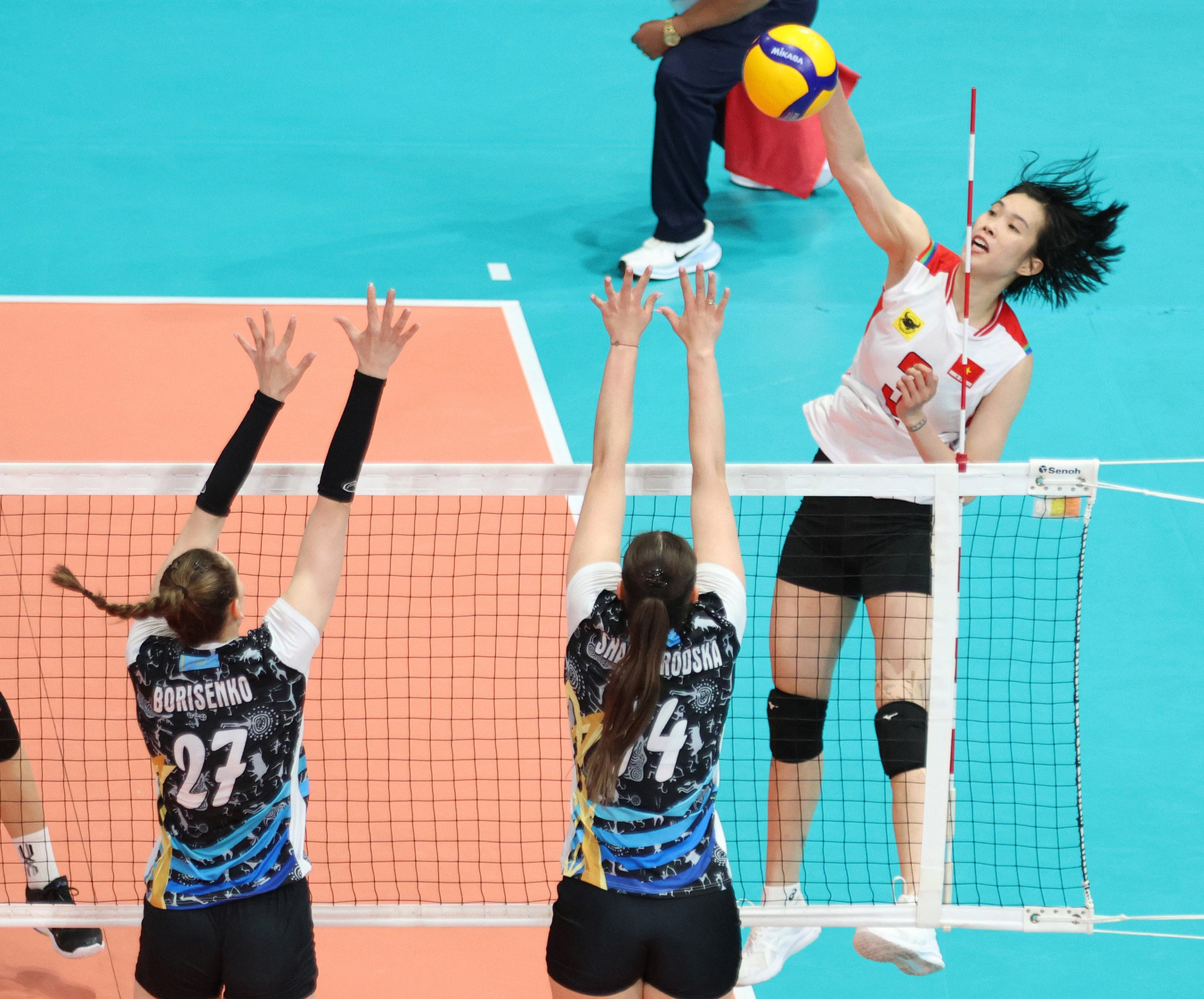 thanh thuy 5.jpg