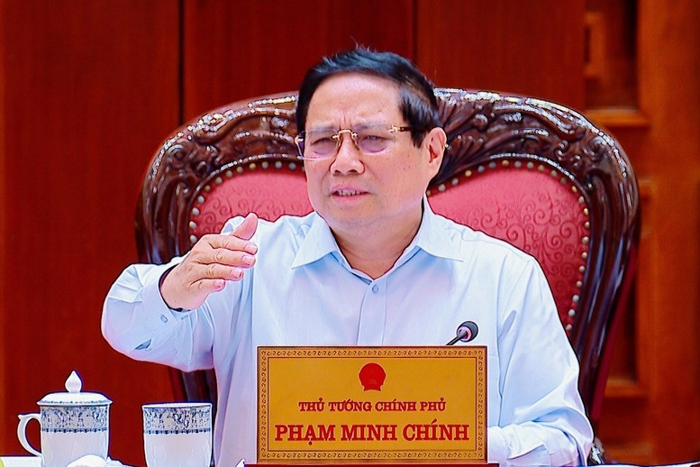 Thủ tướng: Đổi mới tư duy hoàn thiện thể chế đáp ứng yêu cầu phát triển