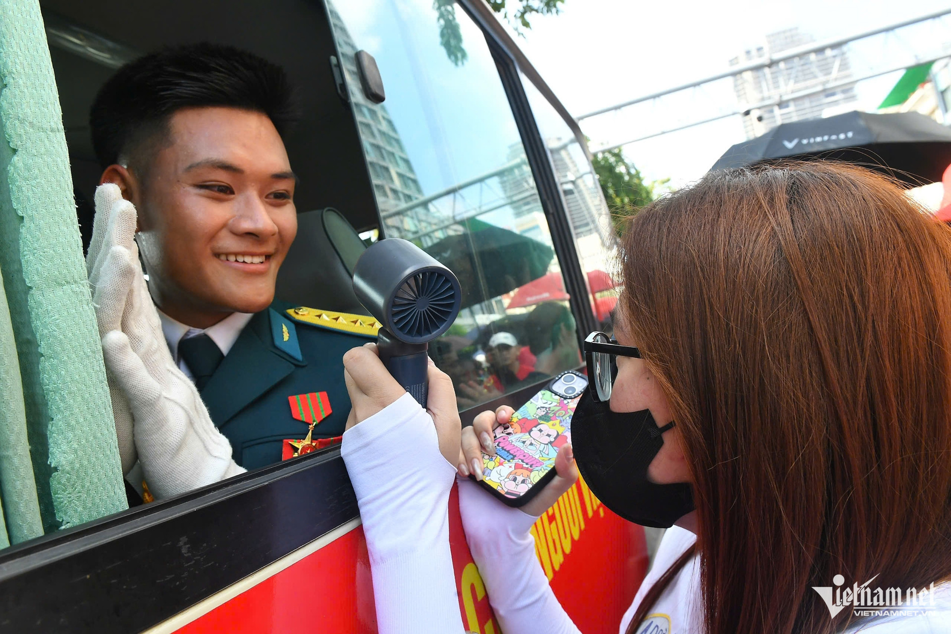 W-diễu binh 15.jpg
