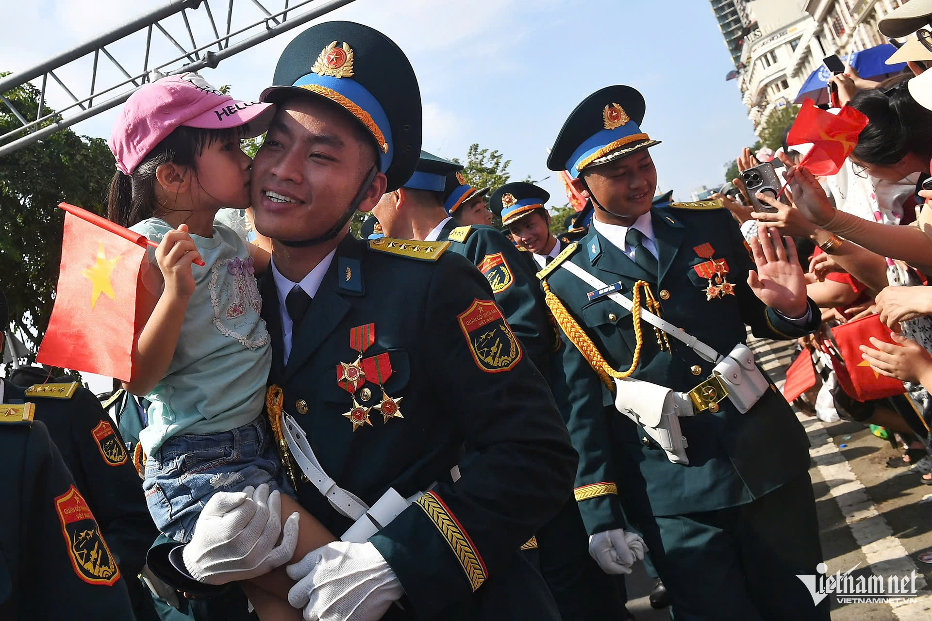 W-khoảnh khắc 2.jpg