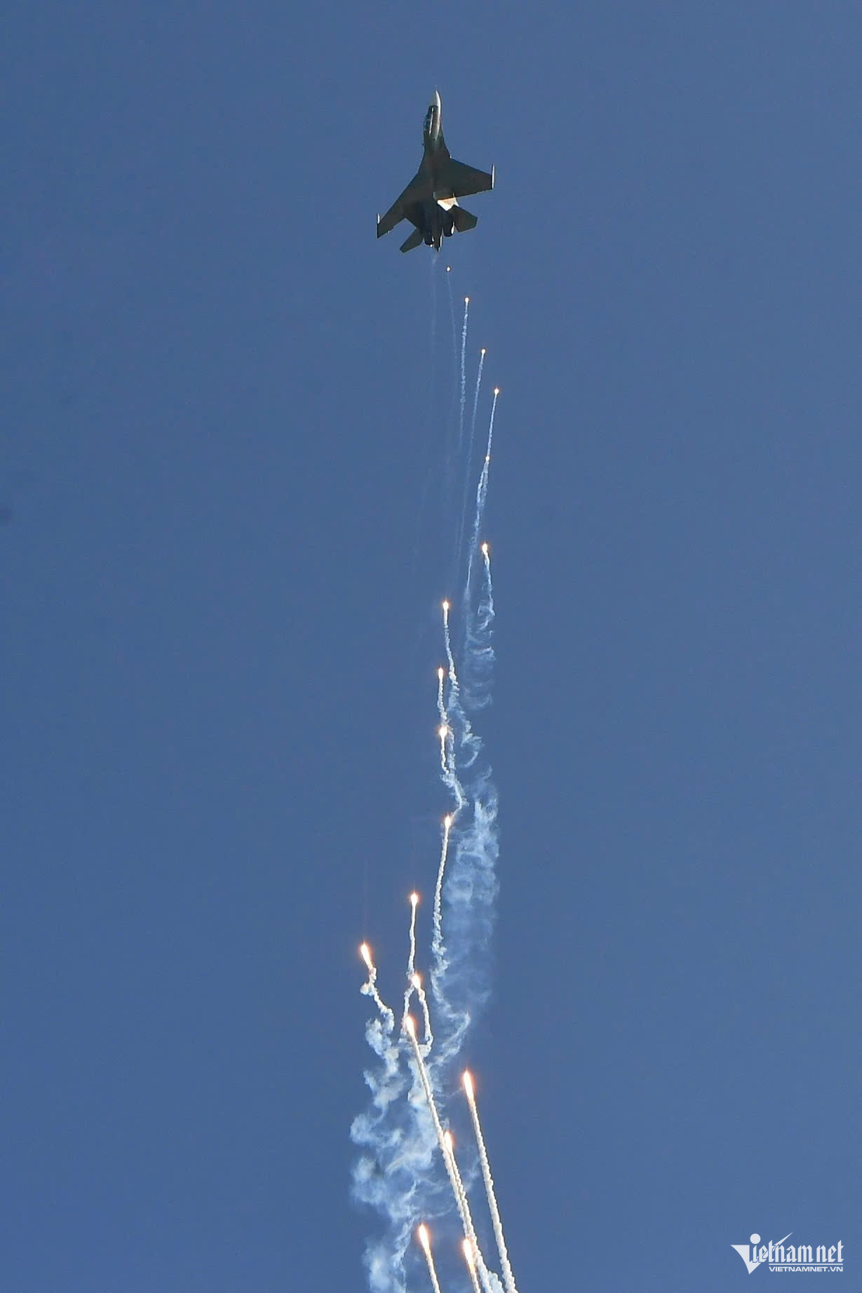 W-nhakhoi.jpg