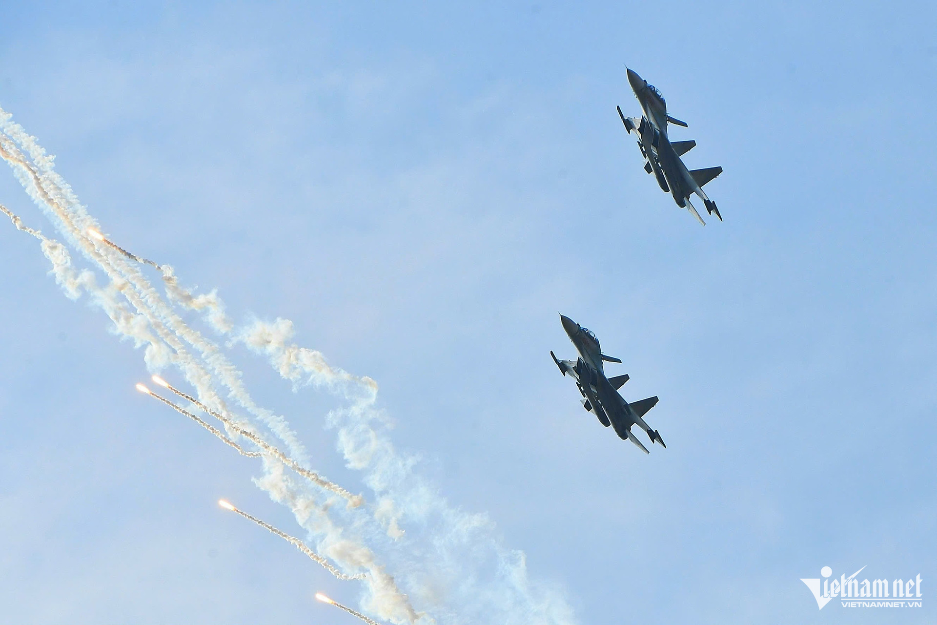 W-nhakhoi1.jpg