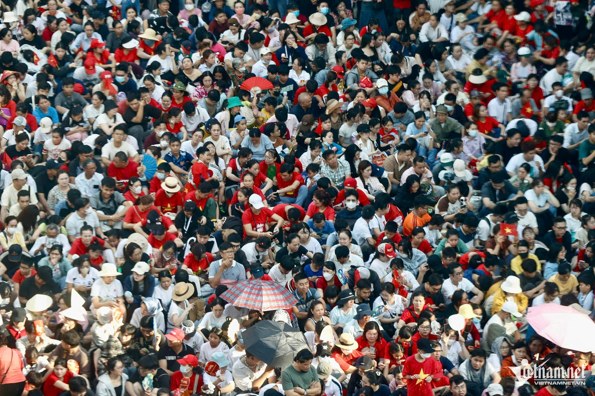 W-tổng duyệt 1.jpg