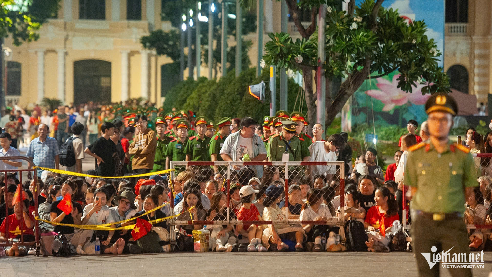 W-tổng duyệt 3.jpg