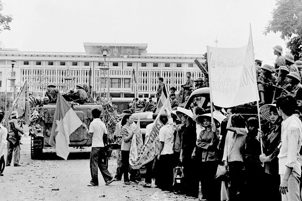 Ký ức vỡ òa ngày 30/4/1975 của người Việt ở nơi cách xa Tổ quốc