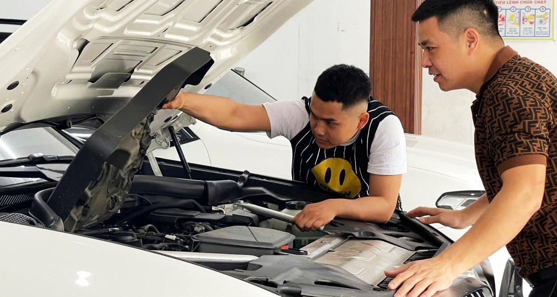 Kiểm Tra Ô Tô Trước Chuyến Đi: 6 Bộ Phận Quan Trọng Để Đảm Bảo An Toàn