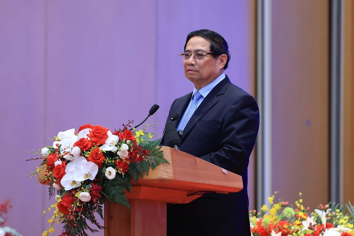 Thủ tướng đề nghị Nhật Bản đồng hành trong các ngành công nghiệp chiến lược