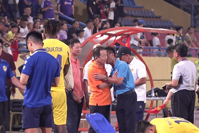 Thua Hà Nội FC, CLB Quảng Nam được bầu Hiển thưởng 500 triệu