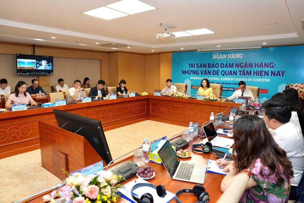 Toàn cảnh hội thảo.jpg