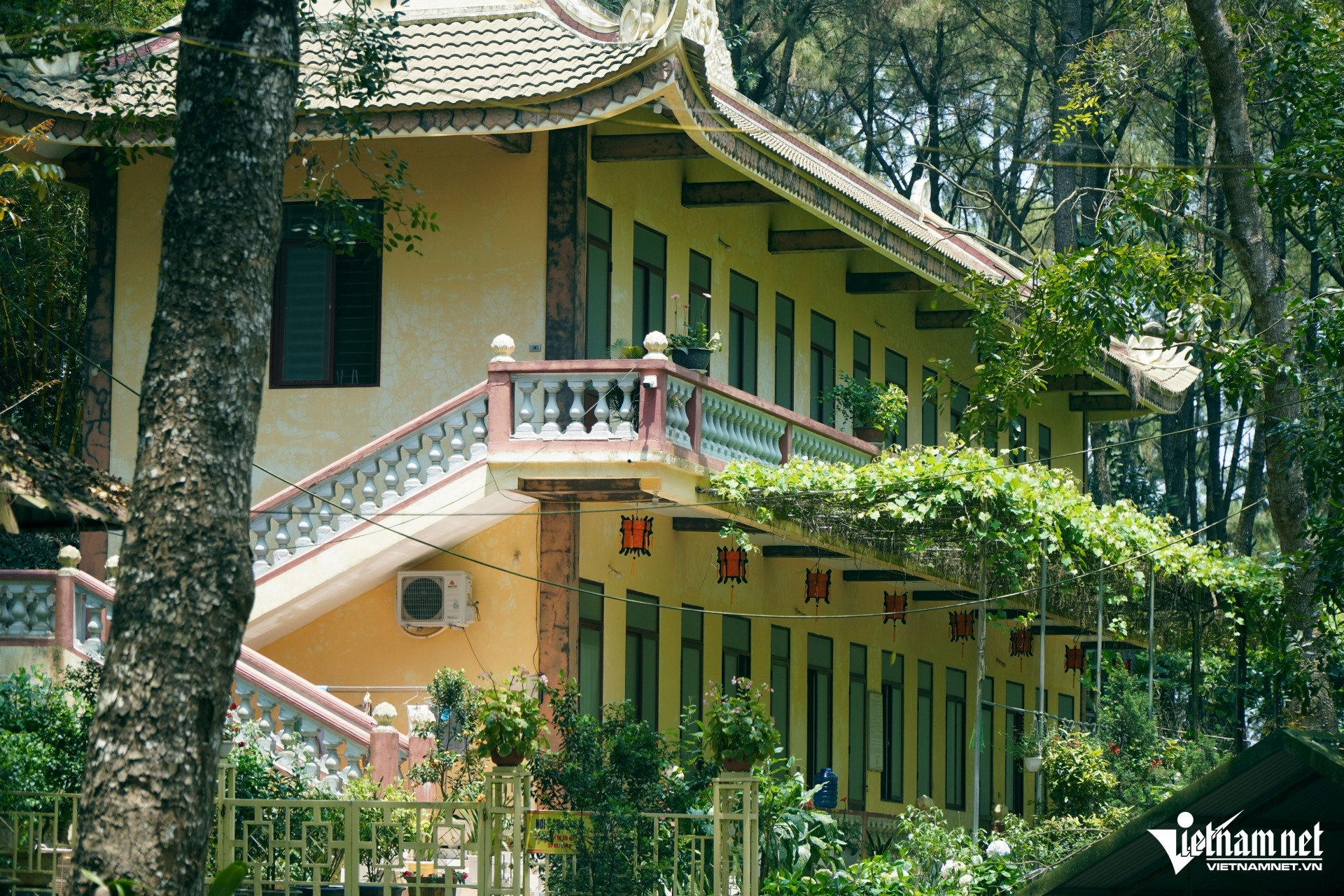 W-a8Khám phá vẻ đẹp Thiền viện Trúc Lâm Hàm Rồng .JPG.jpg