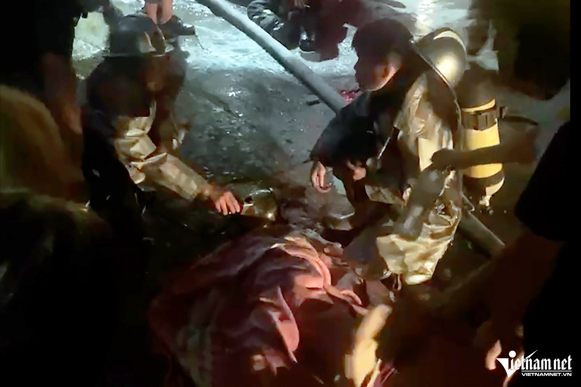 w hinh an chay 45688.jpg