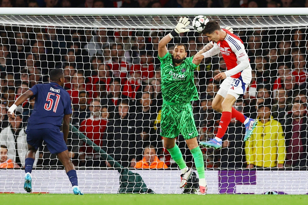 Arsenal khoét vào điểm yếu 'chí mạng' của PSG