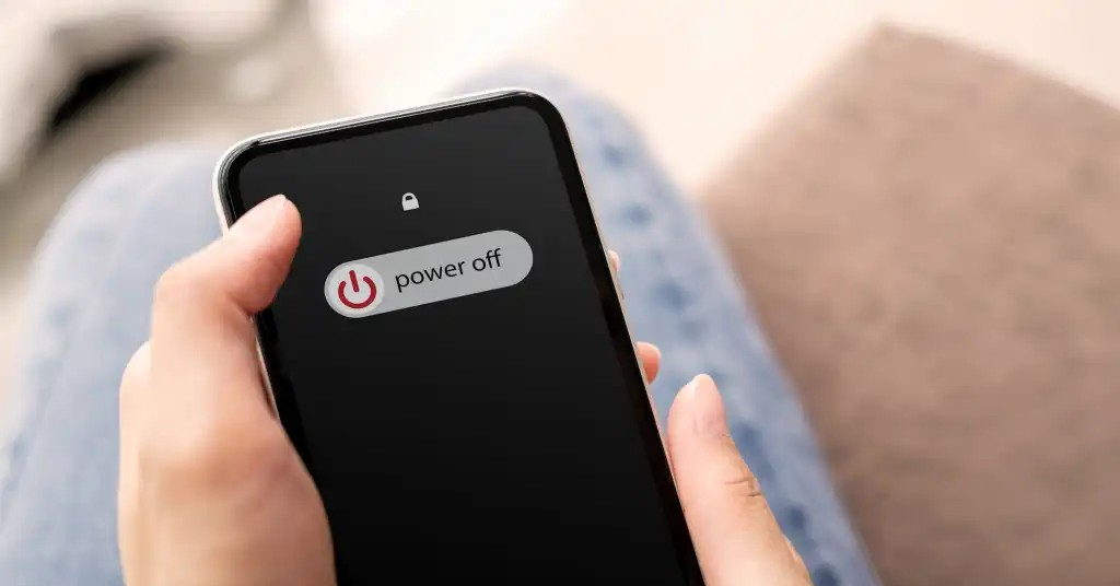 Có nên tắt nguồn điện thoại di động iPhone thường xuyên?