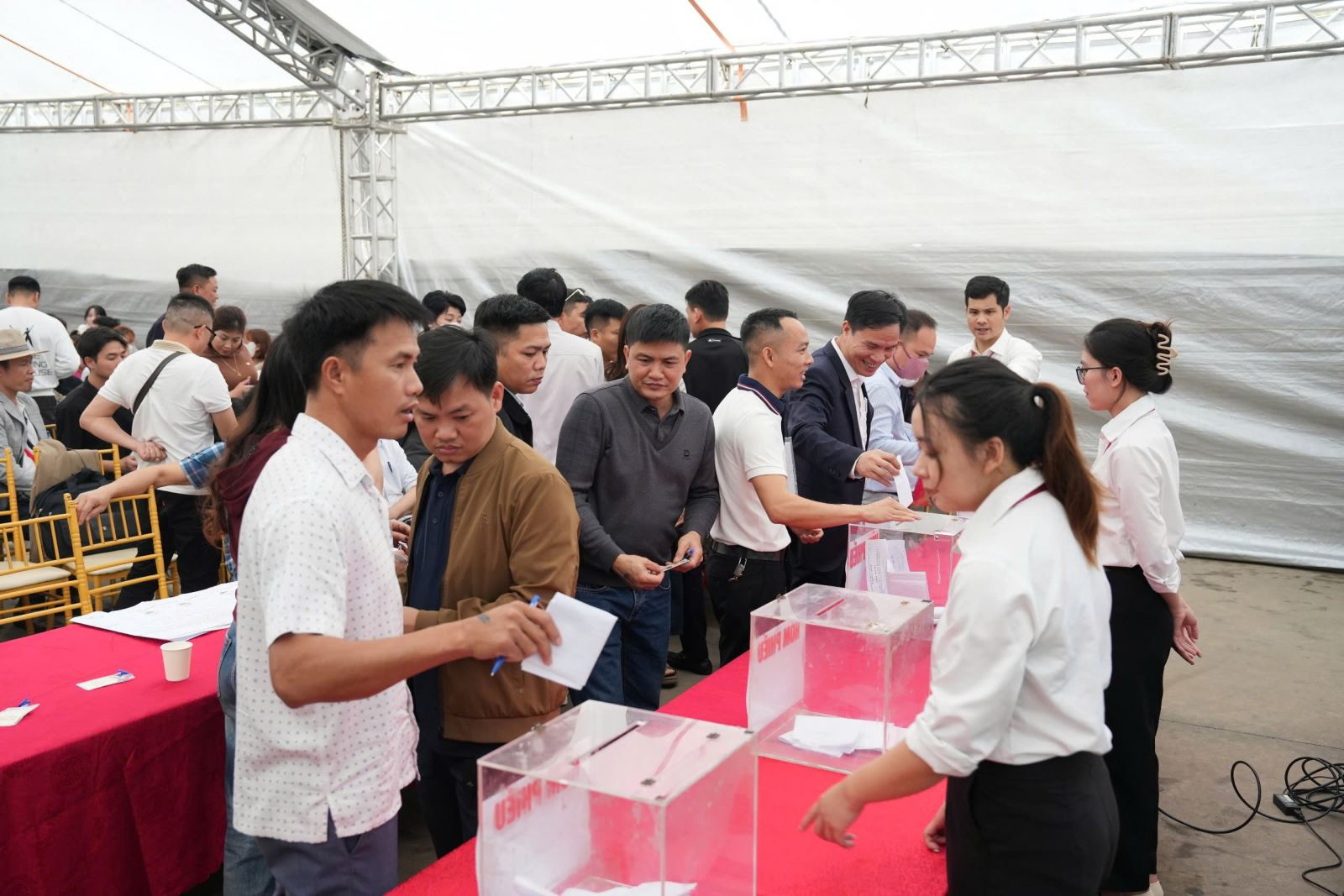 dau gia  hung yen.jpg