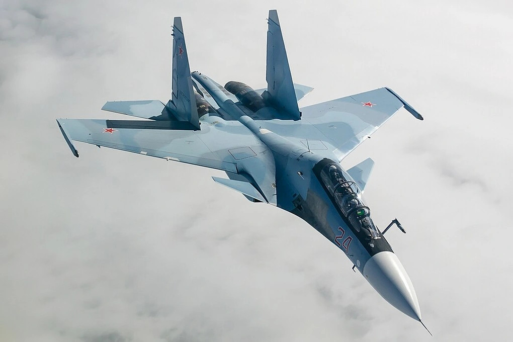 Tiêm kích Su 30SM của Không quân Nga. Ảnh Wikipedia.jpg