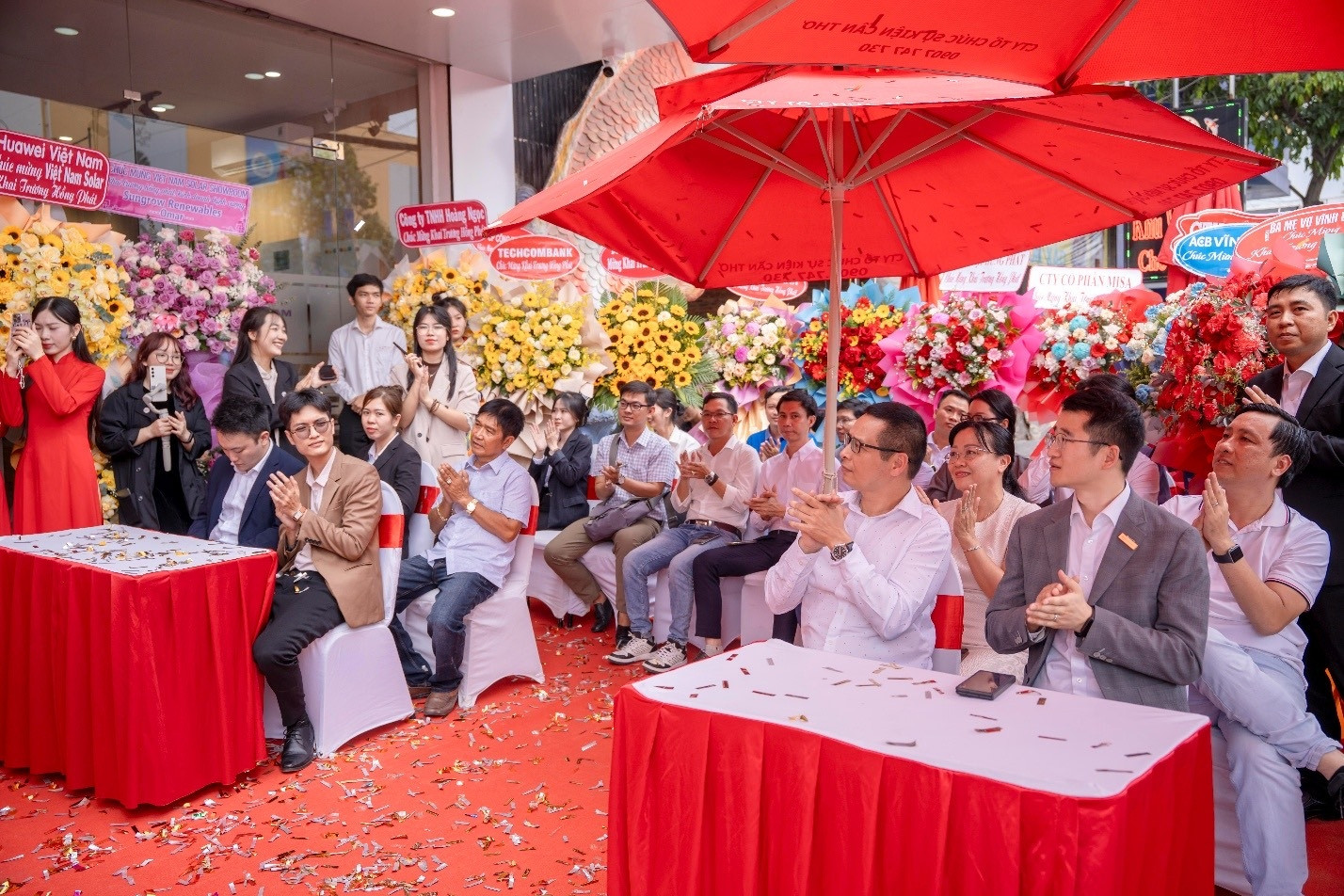 Việt Nam Solar khai trương showroom điện mặt trời tại Cần Thơ