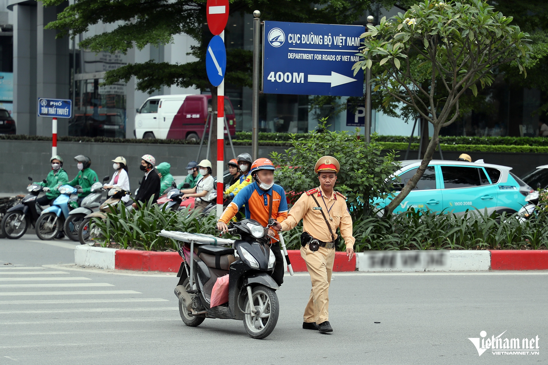 W-hoc luat tai cho.JPG.jpg